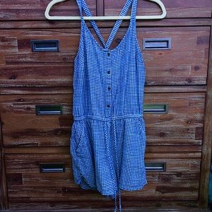 🌺Old Navy blue plaid button up romper